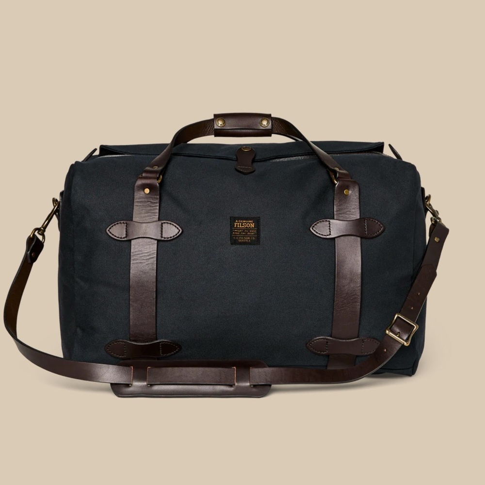 Filson Medium Navy Duffle - EUC
